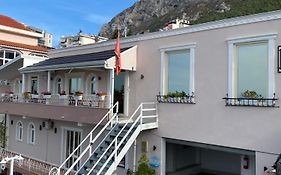 Alesio Guest House